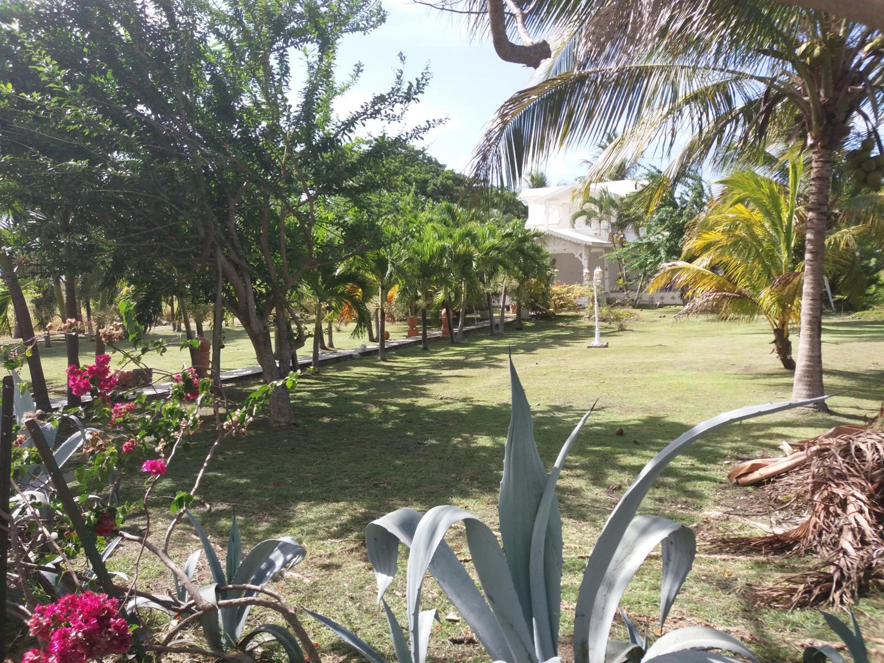 Villa Fleurie Calme et Nature view 3