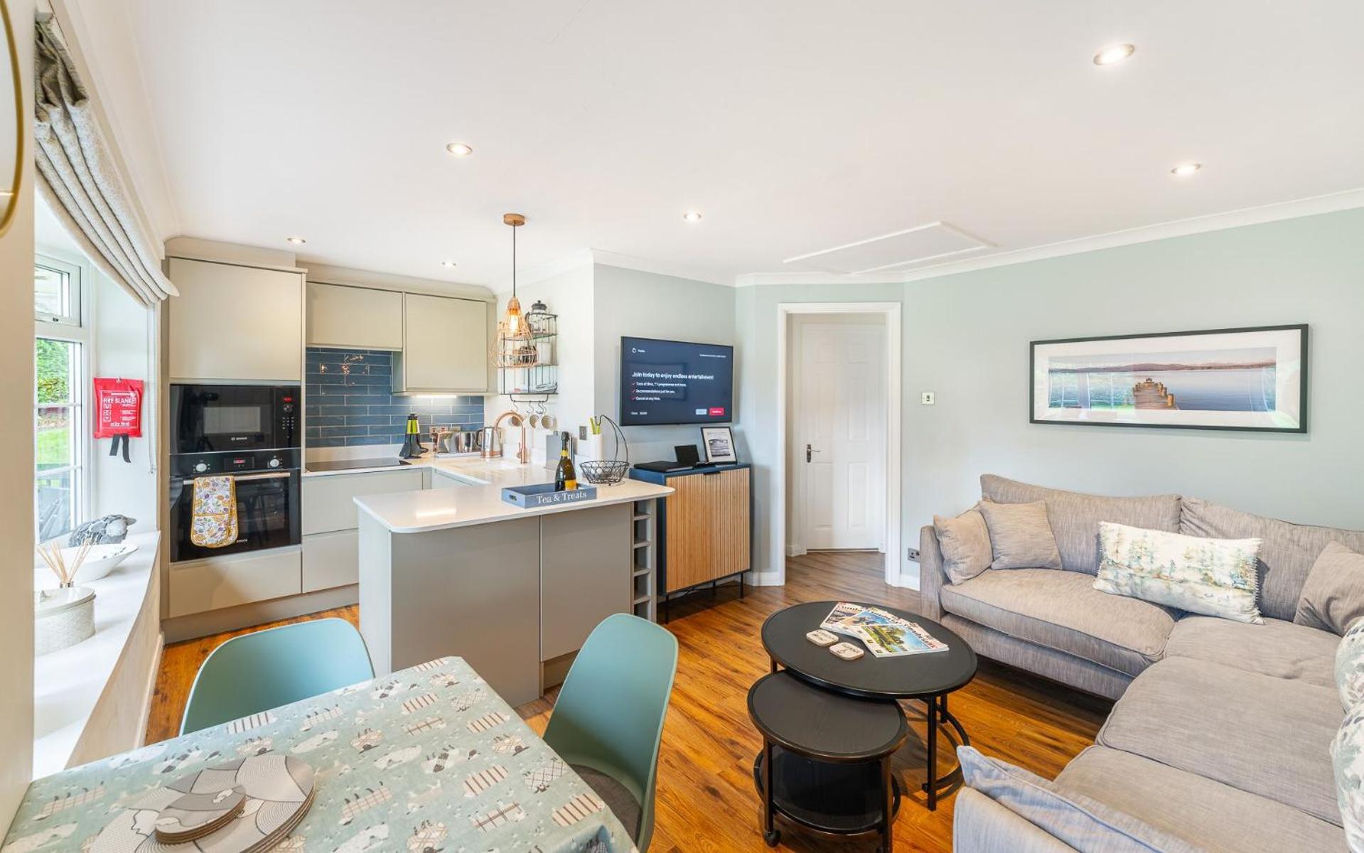 Lowera Cottage