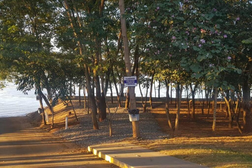 Apartamento próximo ao clube náutico