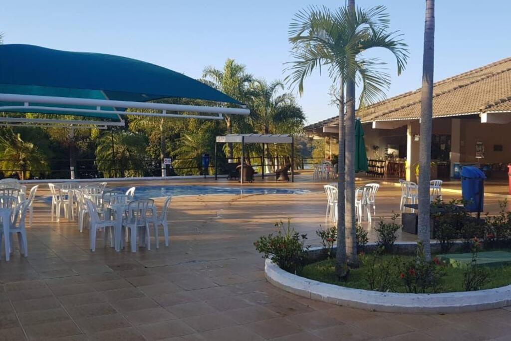 Apartamento próximo ao clube náutico