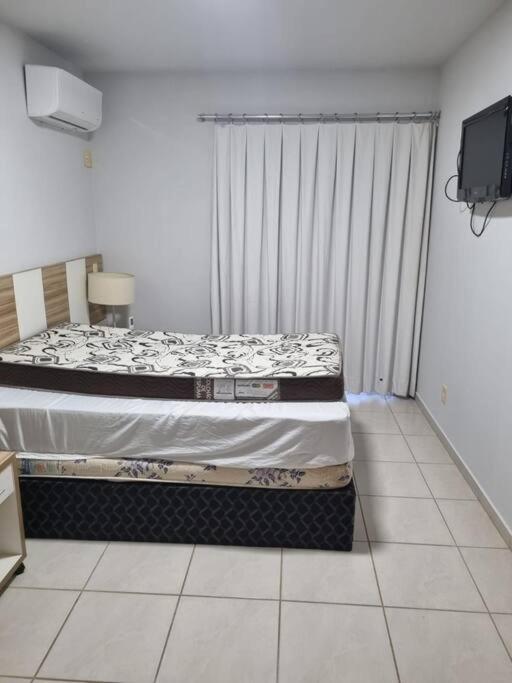 Apartamento próximo ao clube náutico