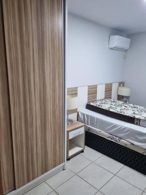Apartamento próximo ao clube náutico