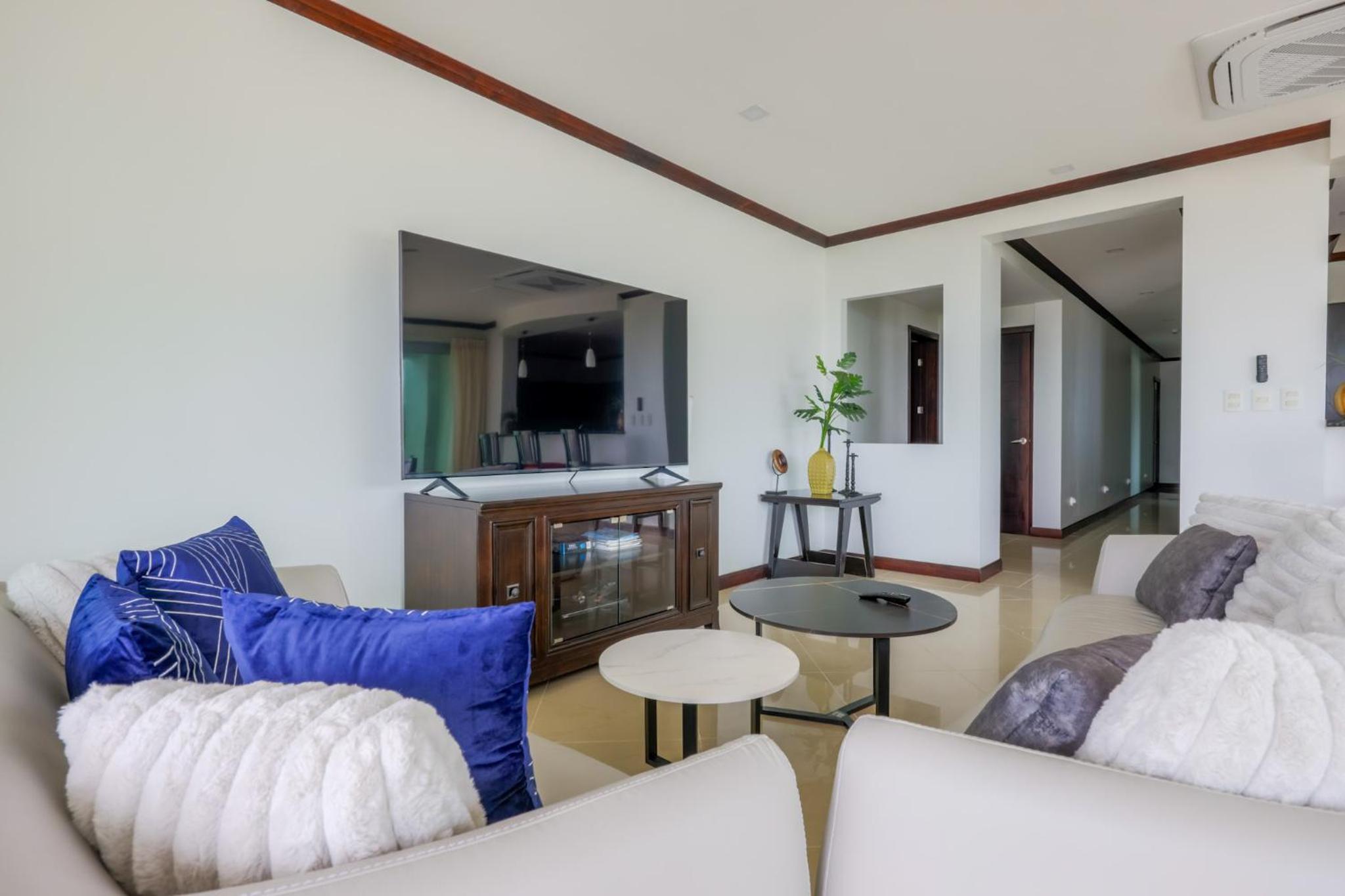 Diamante del Sol 303S- 3rd Floor Ocean View
