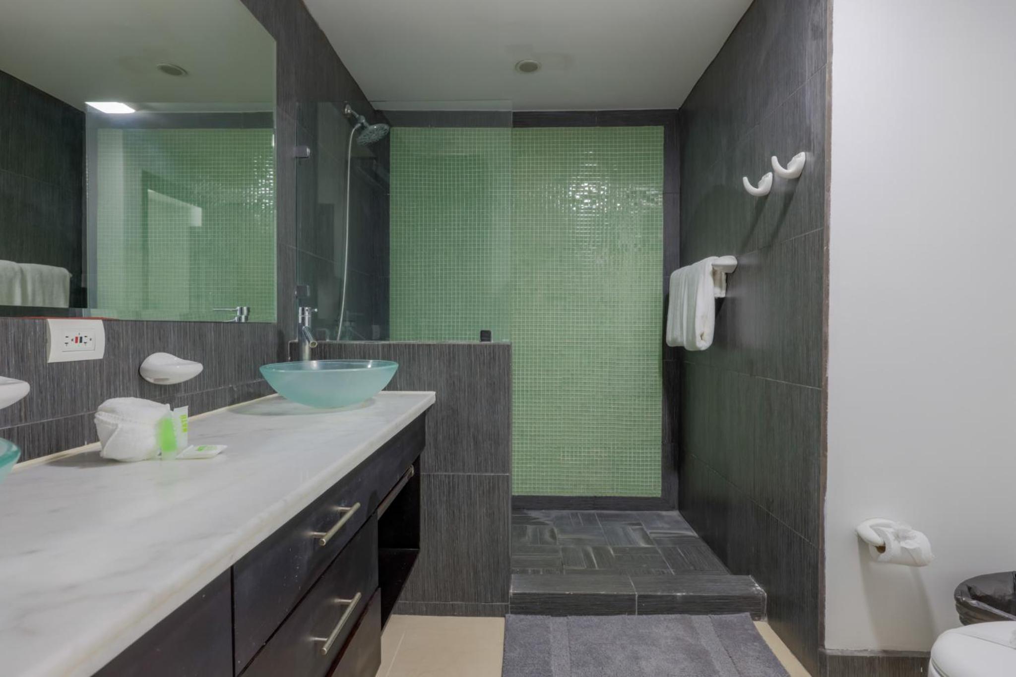 Diamante del Sol 303S- 3rd Floor Ocean View