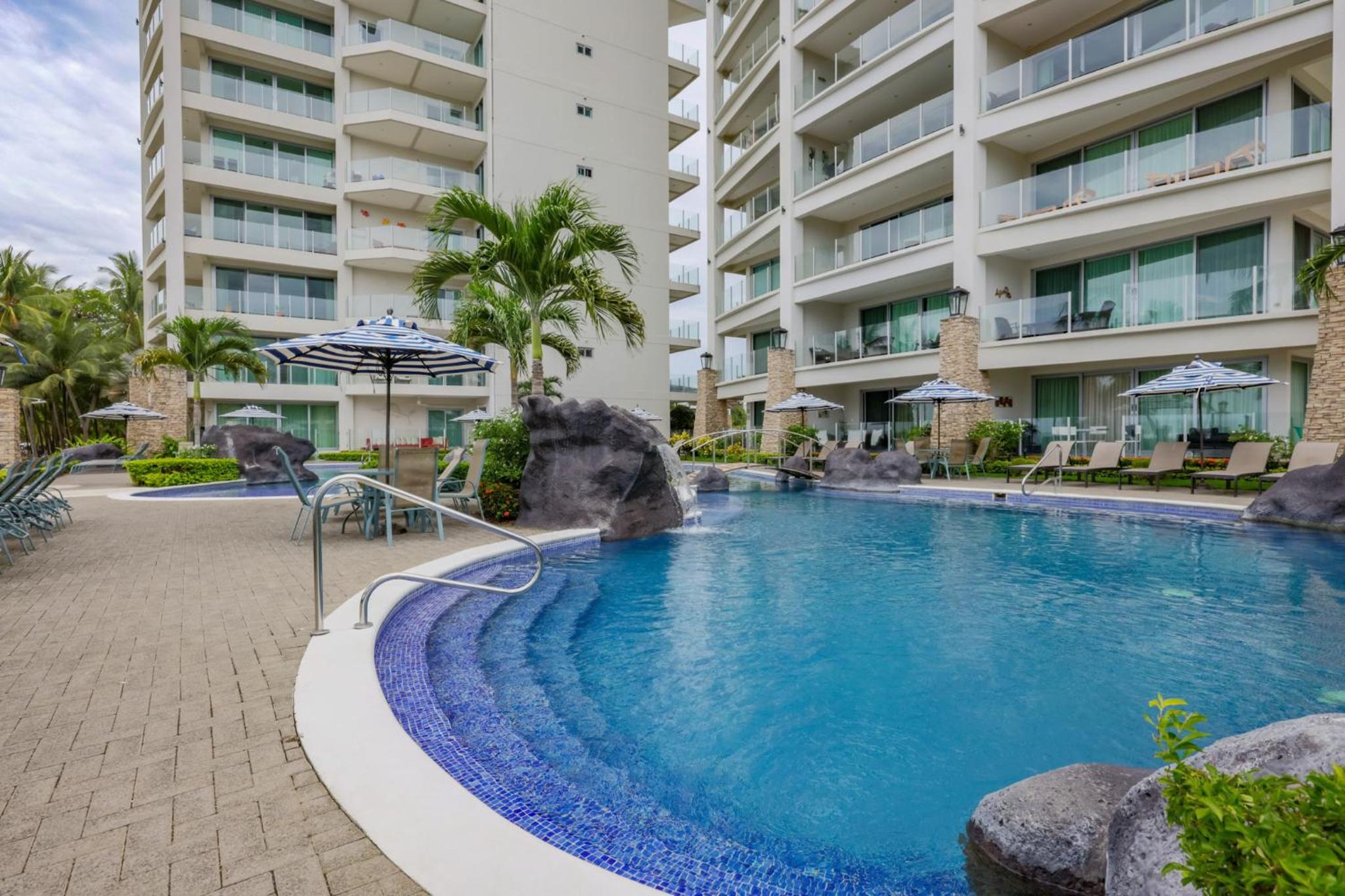 Diamante del Sol 303S- 3rd Floor Ocean View