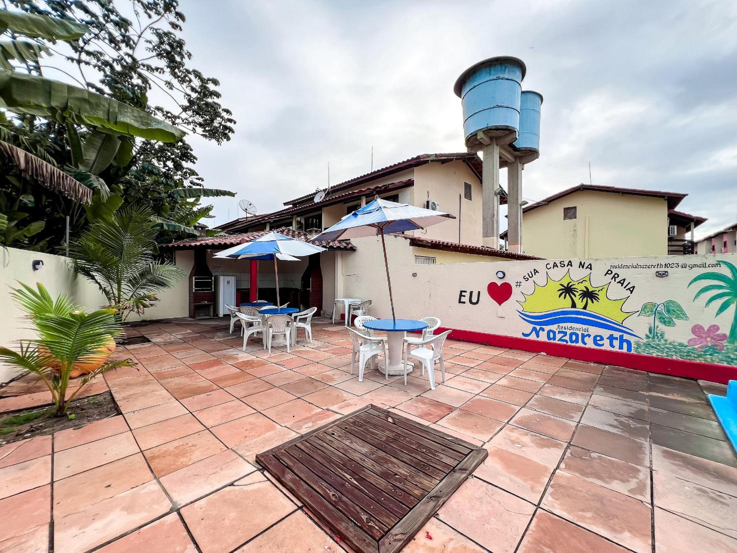 Casas com 2 ou 3 suítes (todas com ar split), com internet privativa 300MBPSno Residencial Nazareth, localizado a aproximadamente 80m da praia de Taperapuã