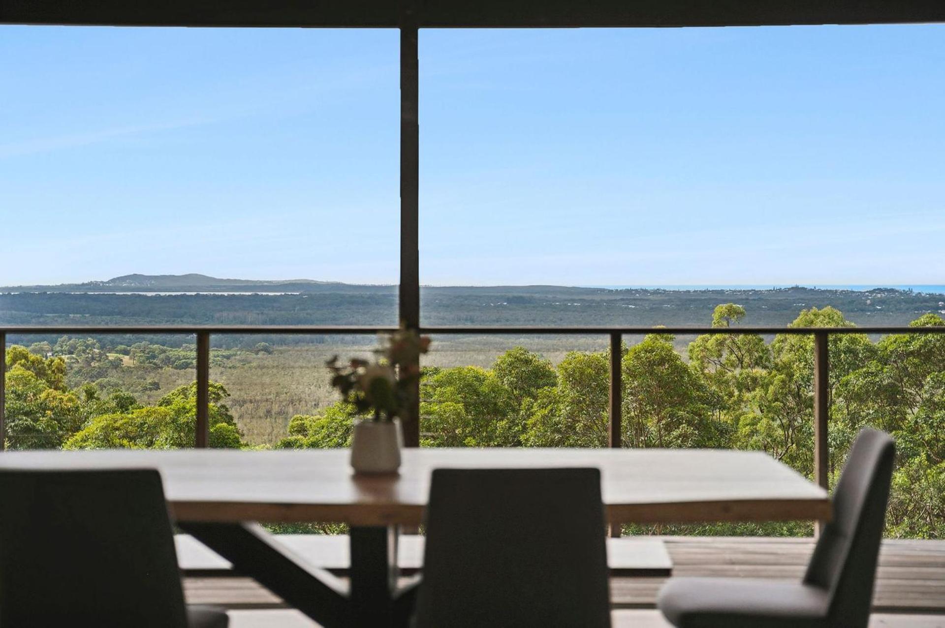 Coolum Scenic Getaway - Mountain & Ocean views only 15 minutes from the beach
