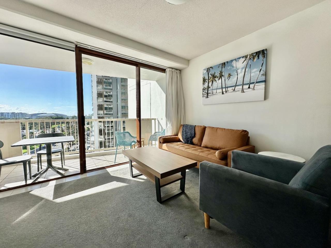 Broadbeach Central Apt 601