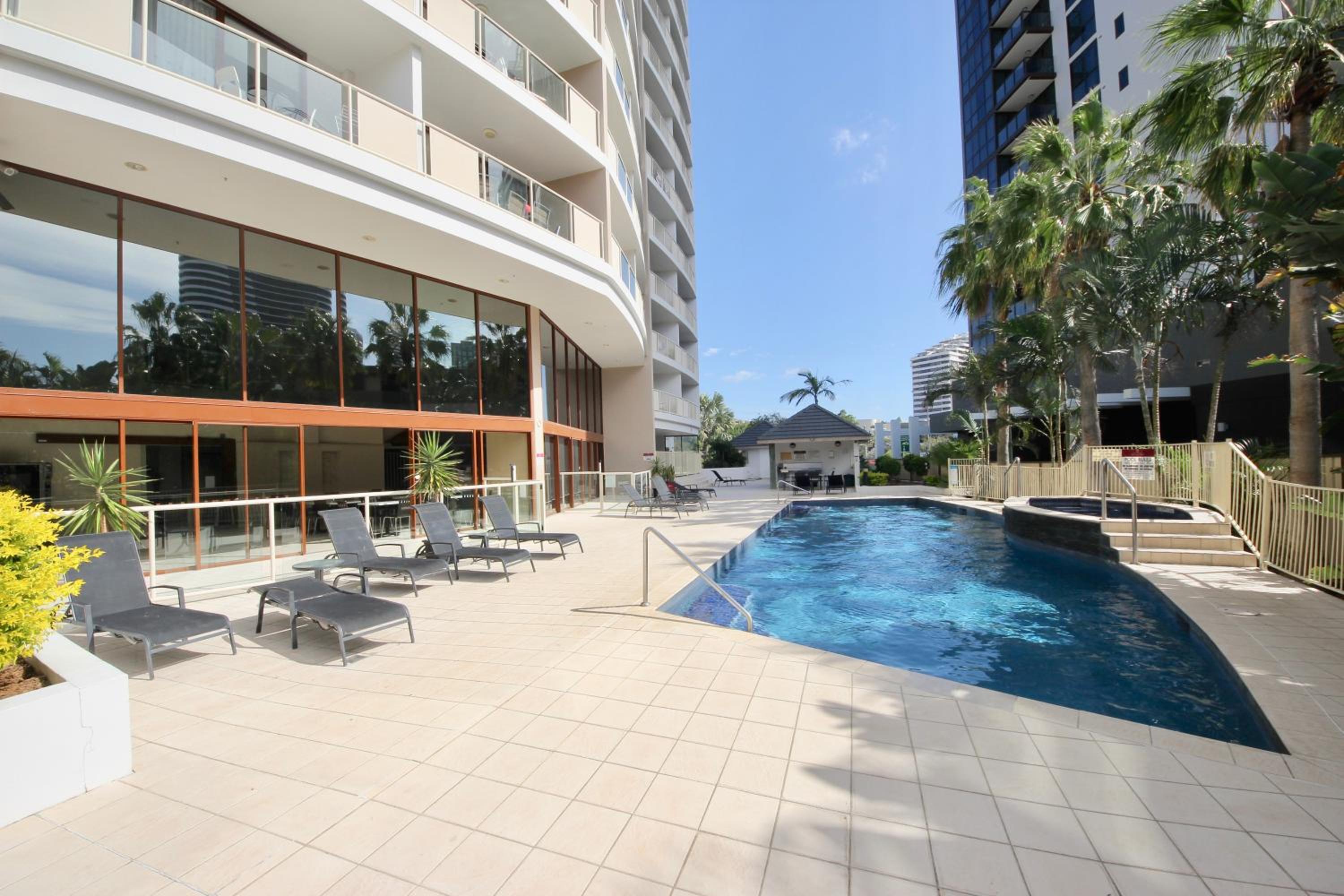 Broadbeach Central Apt 601