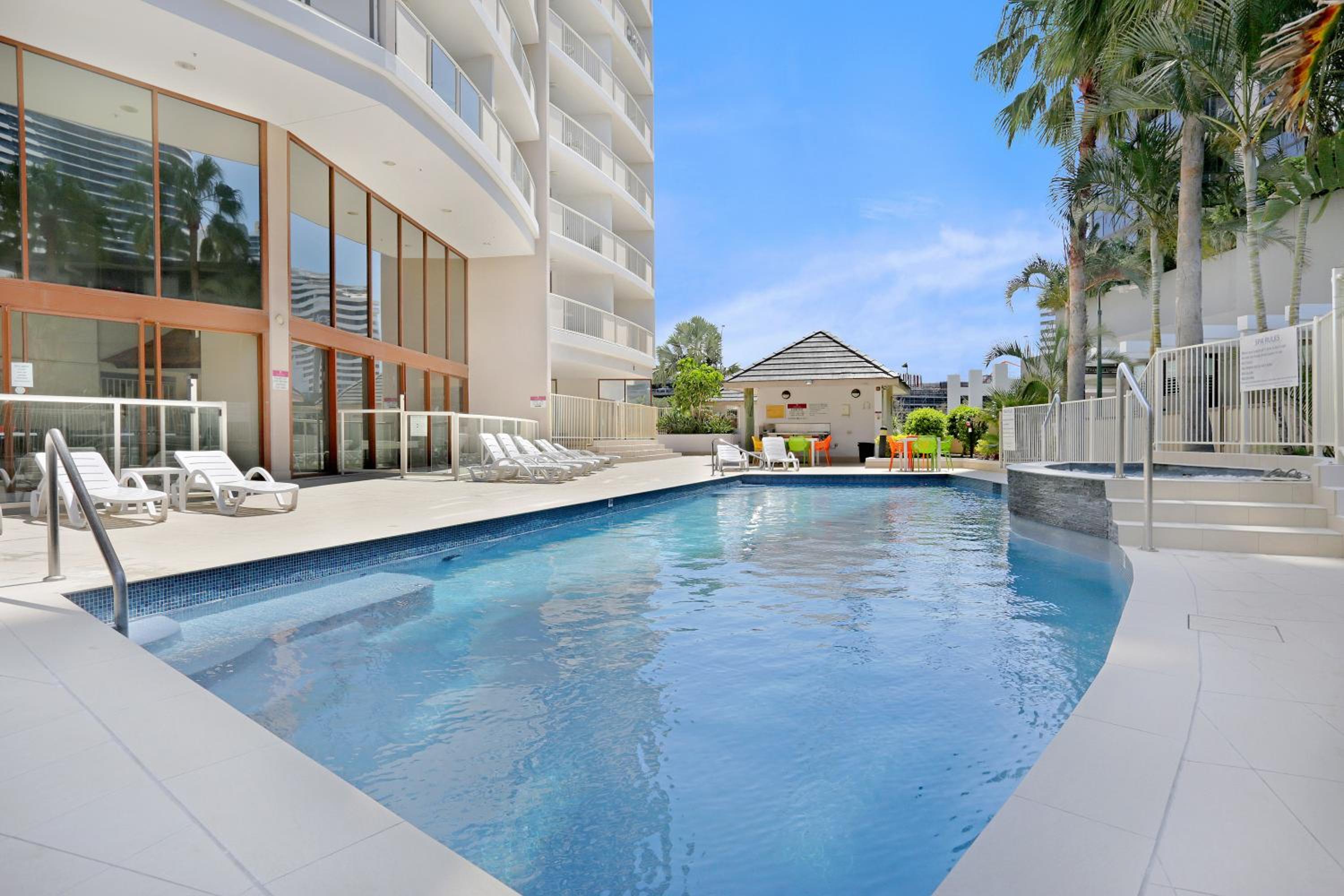 Broadbeach Central Apt 601