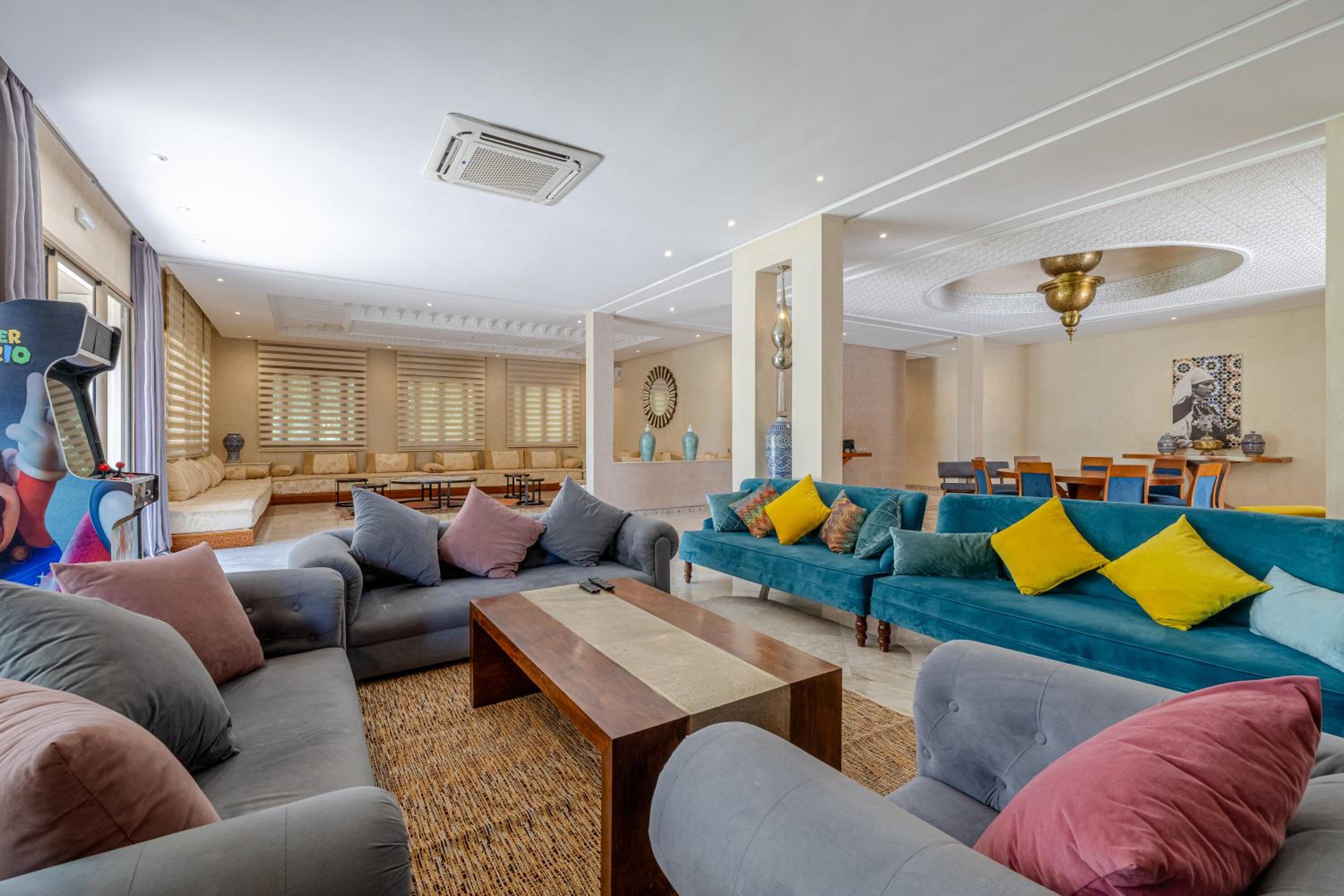 lounge