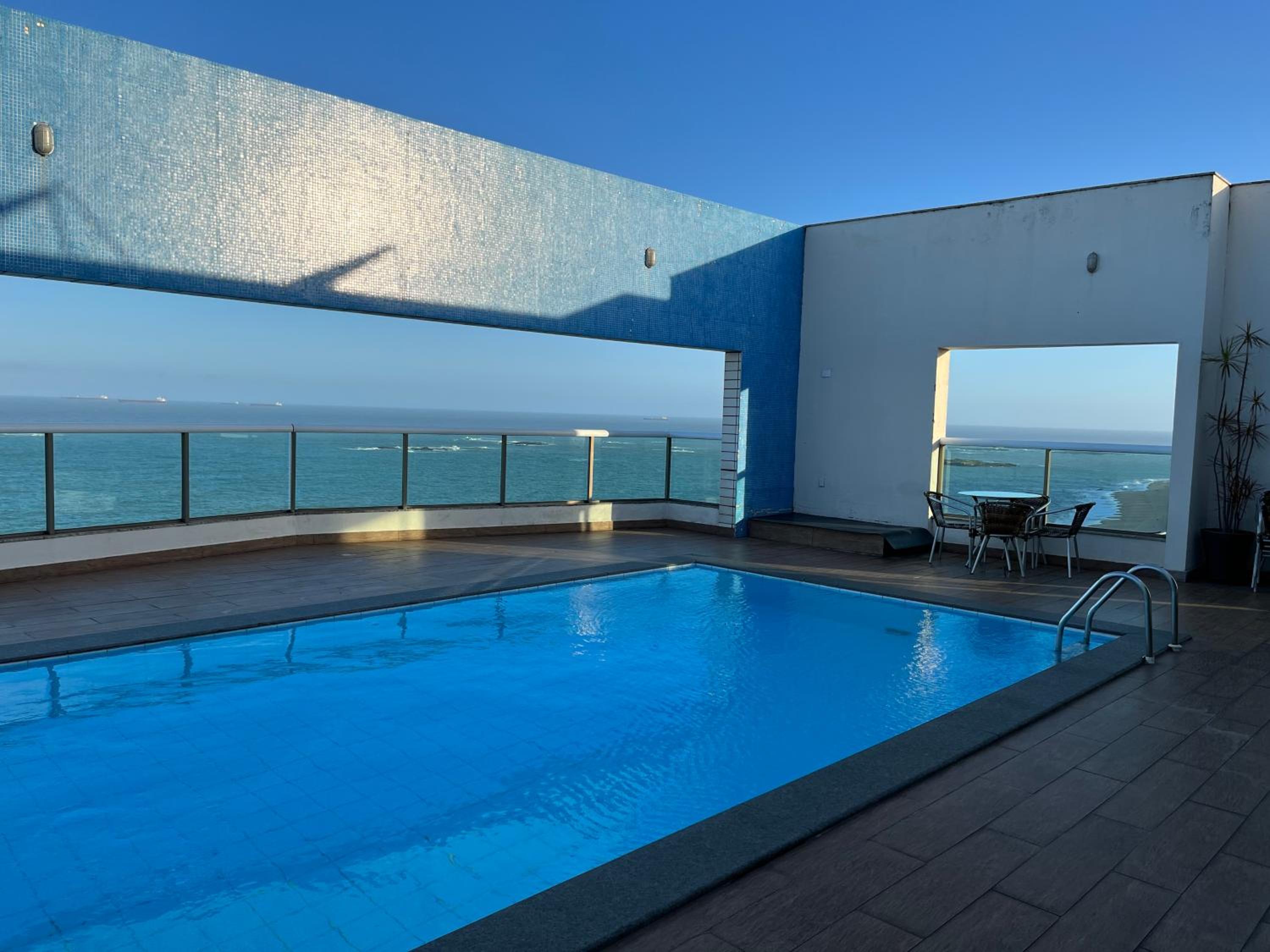 Ocean Flat com vista pro mar 403