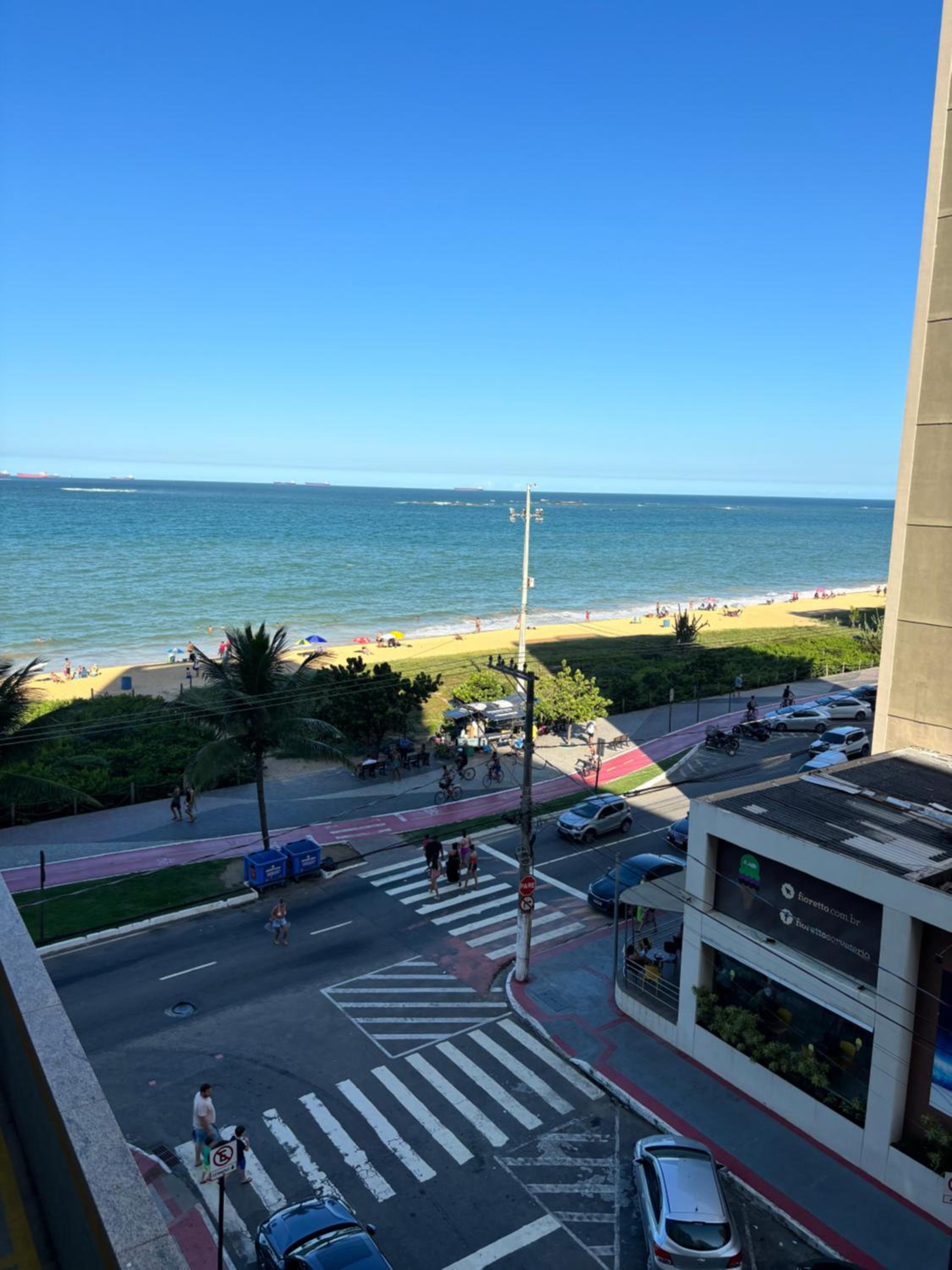 Ocean Flat com vista pro mar 403