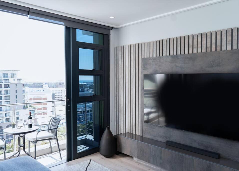 The Sunshine 16onbree view 4