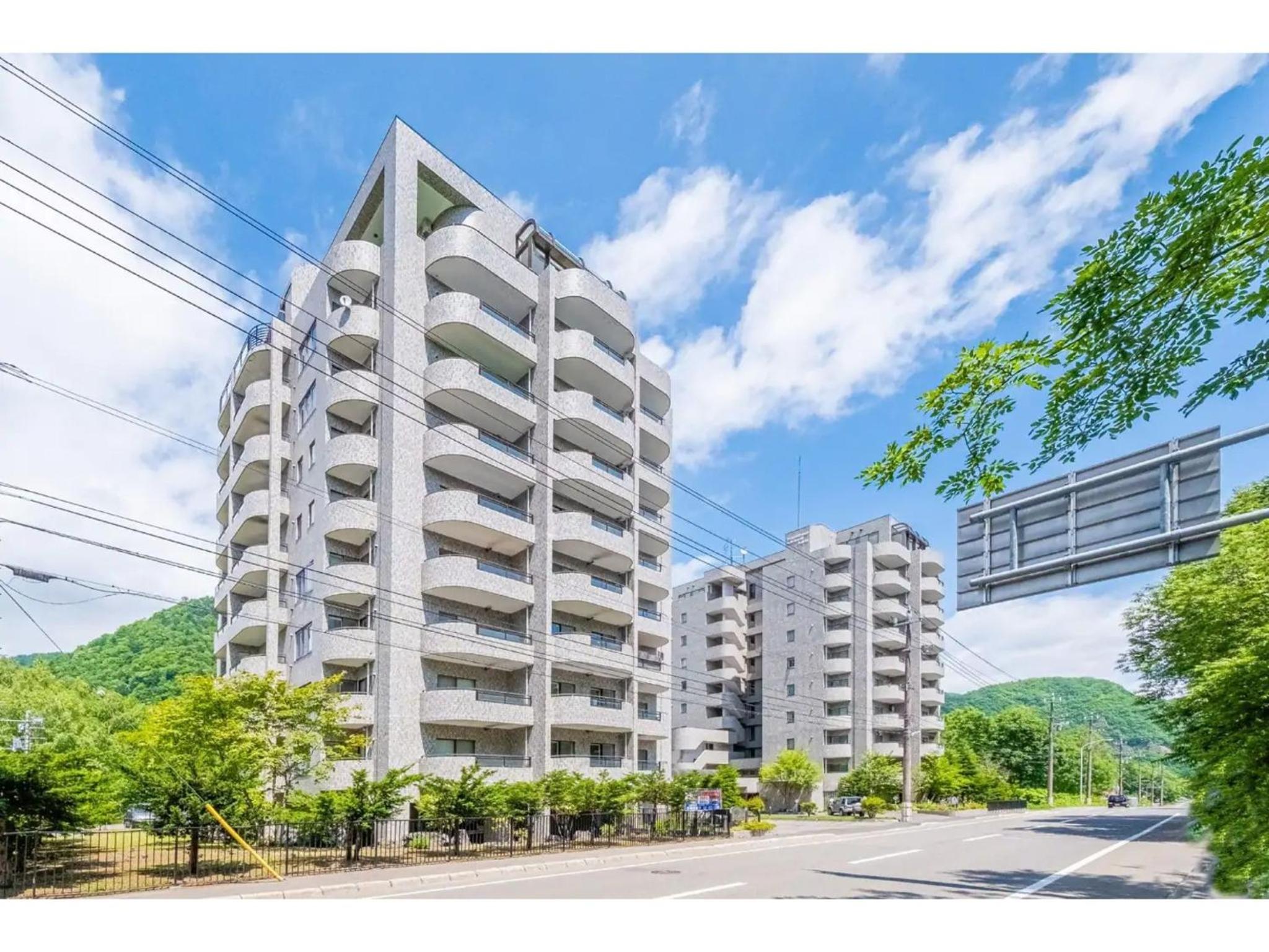 Lions Mansion Sapporo Jozankei Sanbankan - Vacation STAY 10916 - Image 1