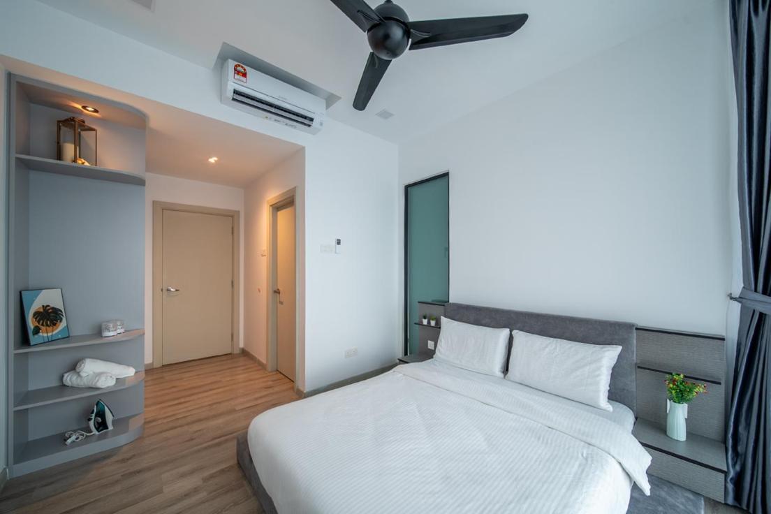 Oasis Southkey 2BR Midvalley