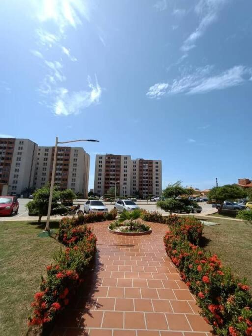 Comodidad Total para Familias - Apartamento de 3 Hab en Porlamar - Isla de Margarita