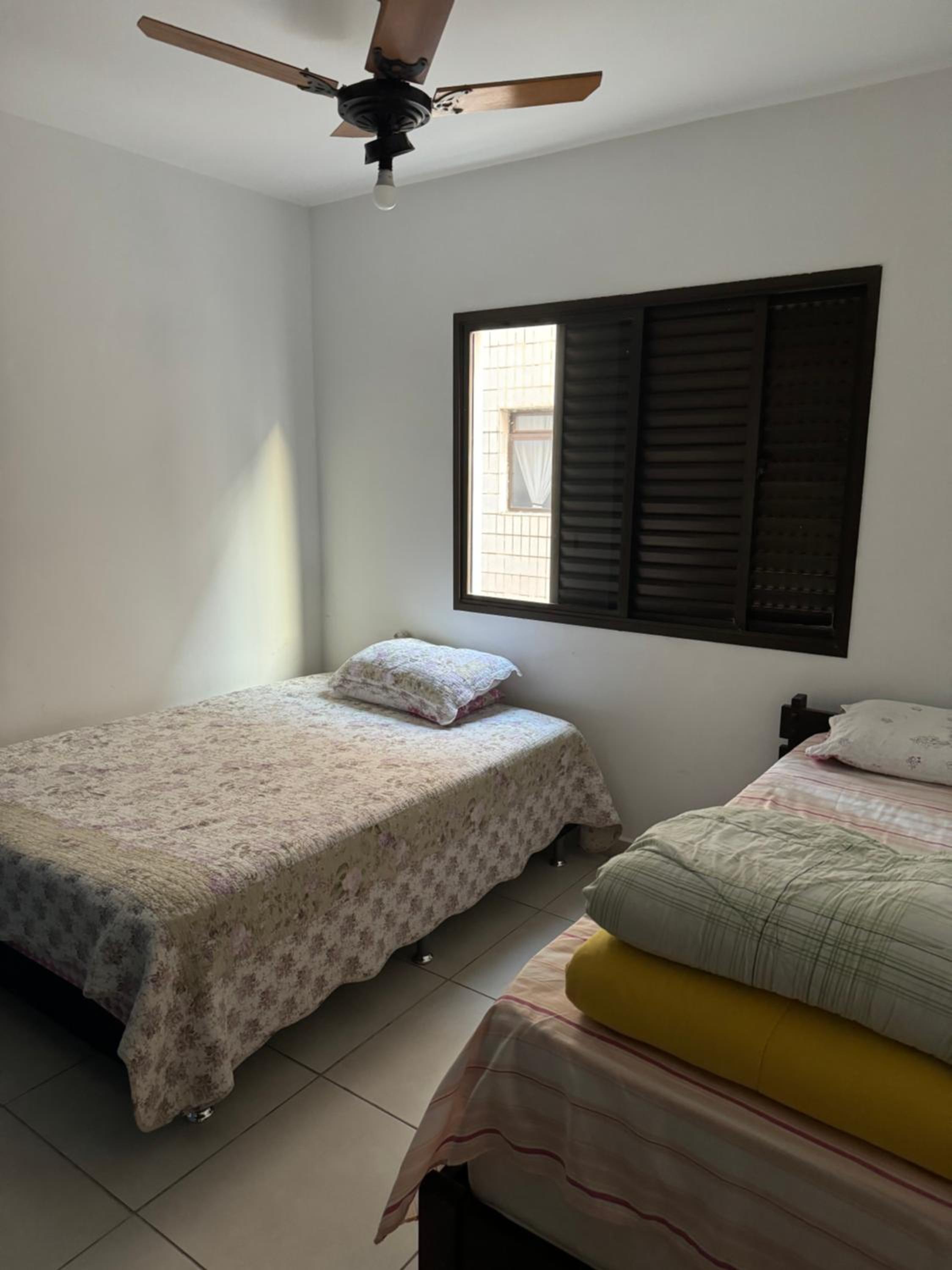Apartamento enseada guaruja familia