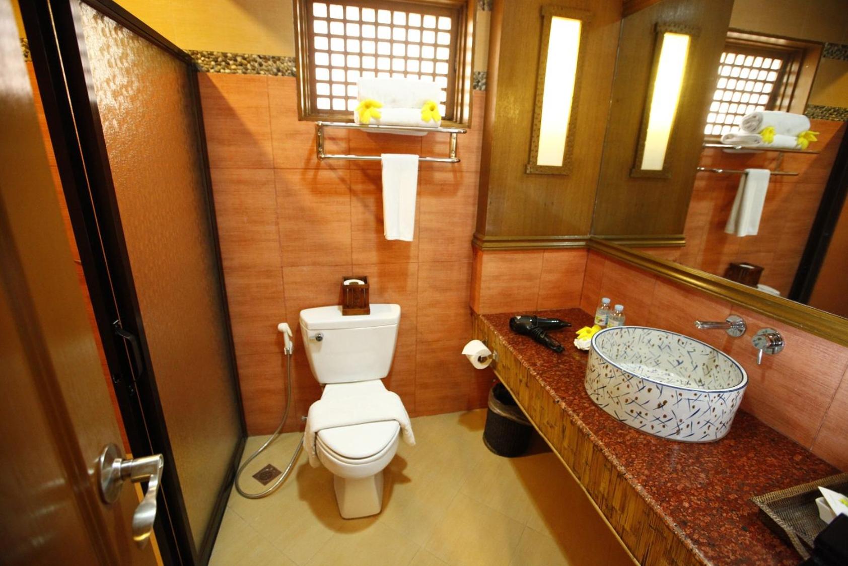 Photo 9
