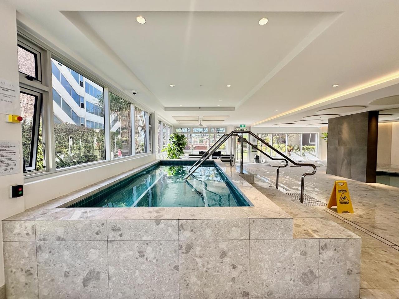 Beach Haven 16E