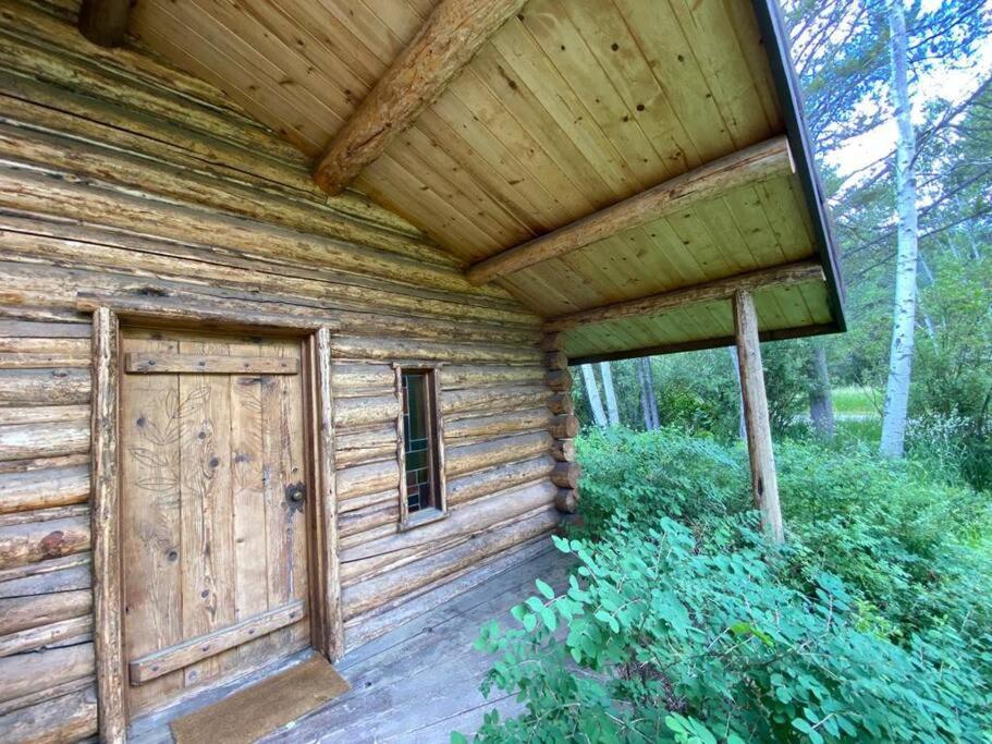 Aspen's Cabin