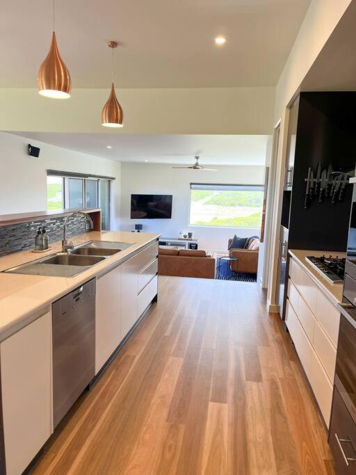 Martyrs Lookout - Luxury Accommodation