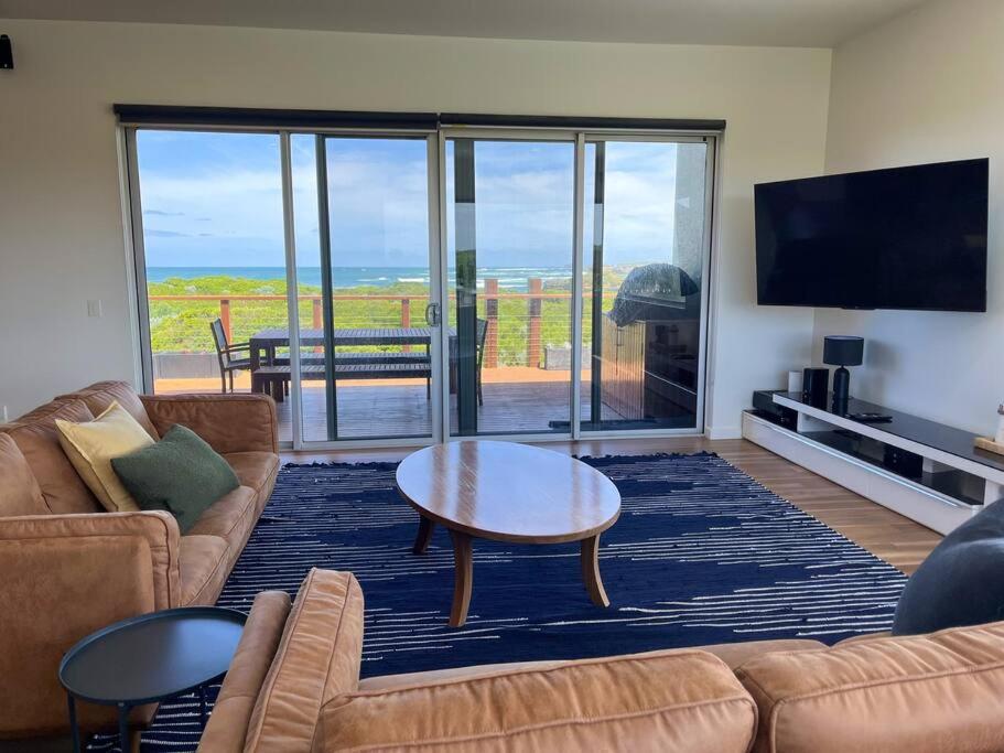 Martyrs Lookout - Luxury Accommodation