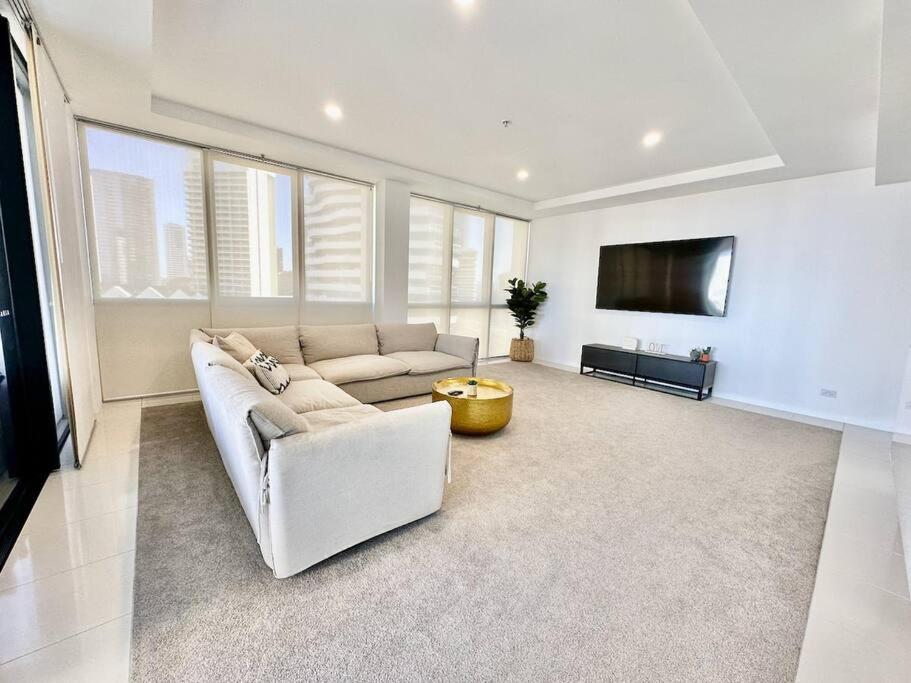 Amazing Aria Luxury on the 8th floor, Broadbeach
