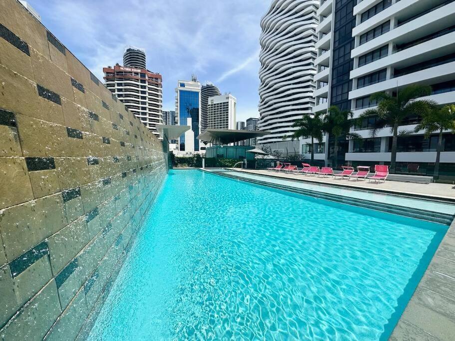 Amazing Aria Luxury on the 8th floor, Broadbeach