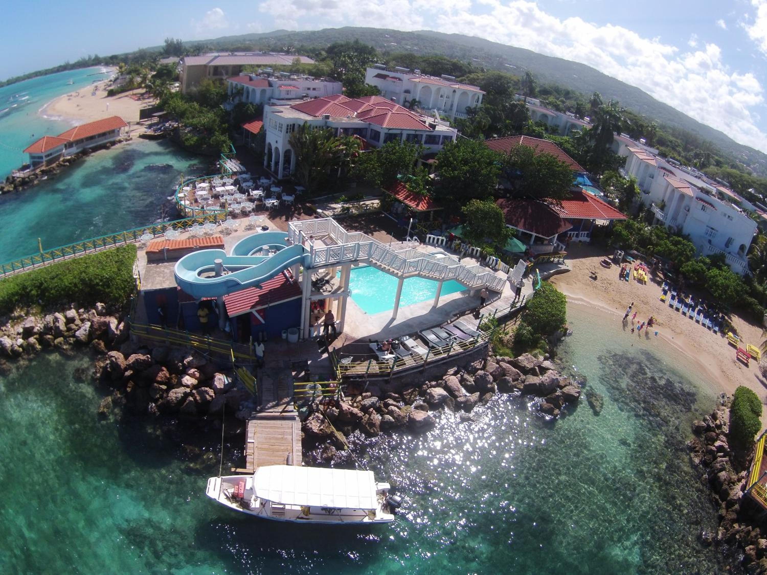 Franklyn D Resort & Spa All Inclusive view 4