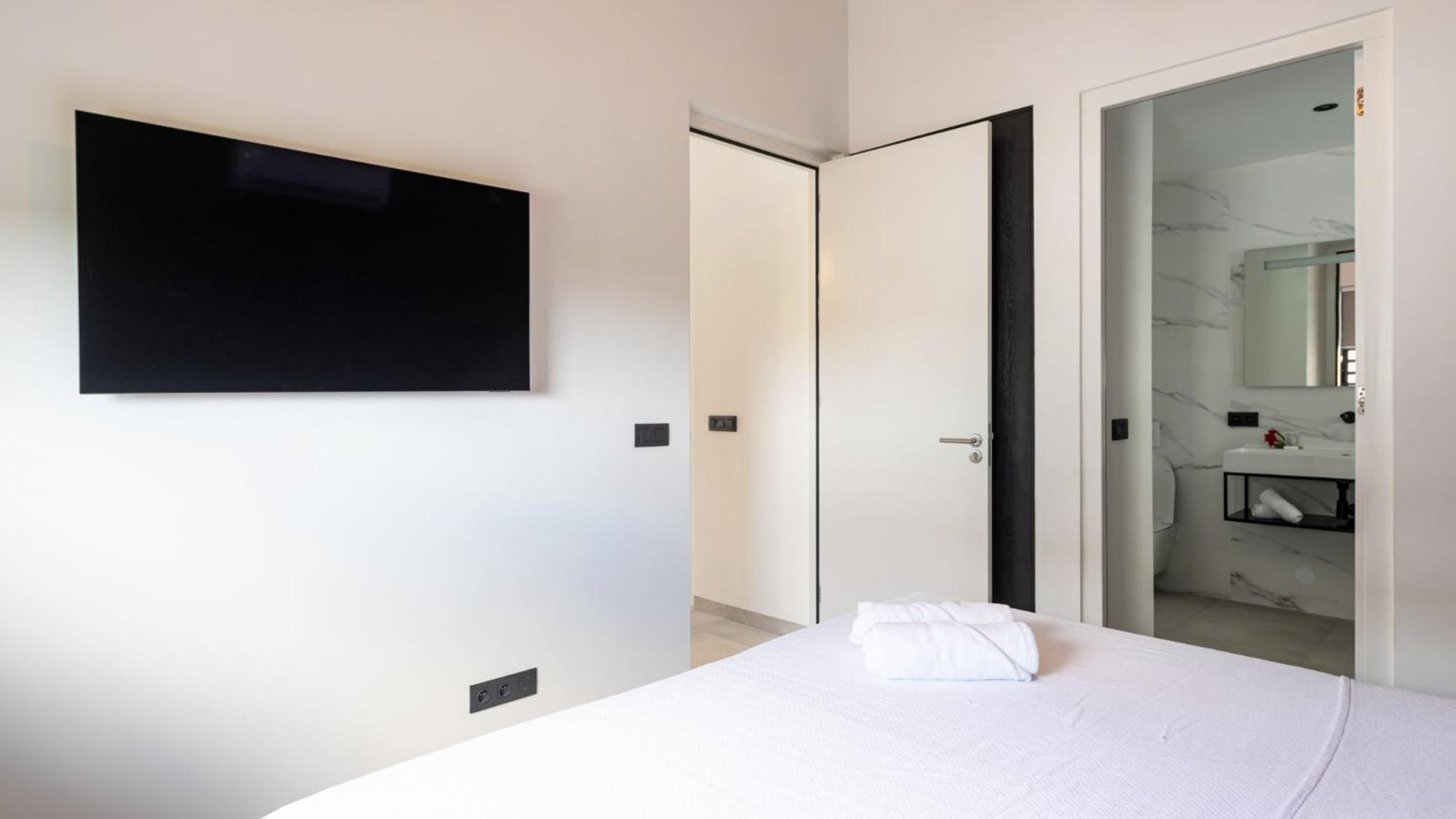 Palm Tree Curaçao - A brand new Penthouse just minutes from the beach