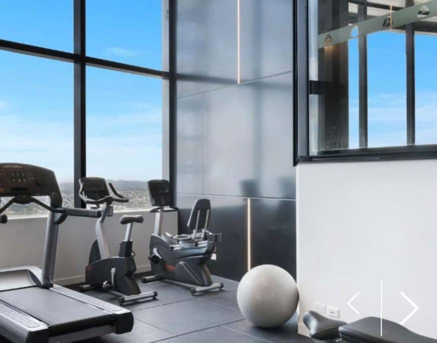 Luxury River Views - Skytower L53#Free Parking
