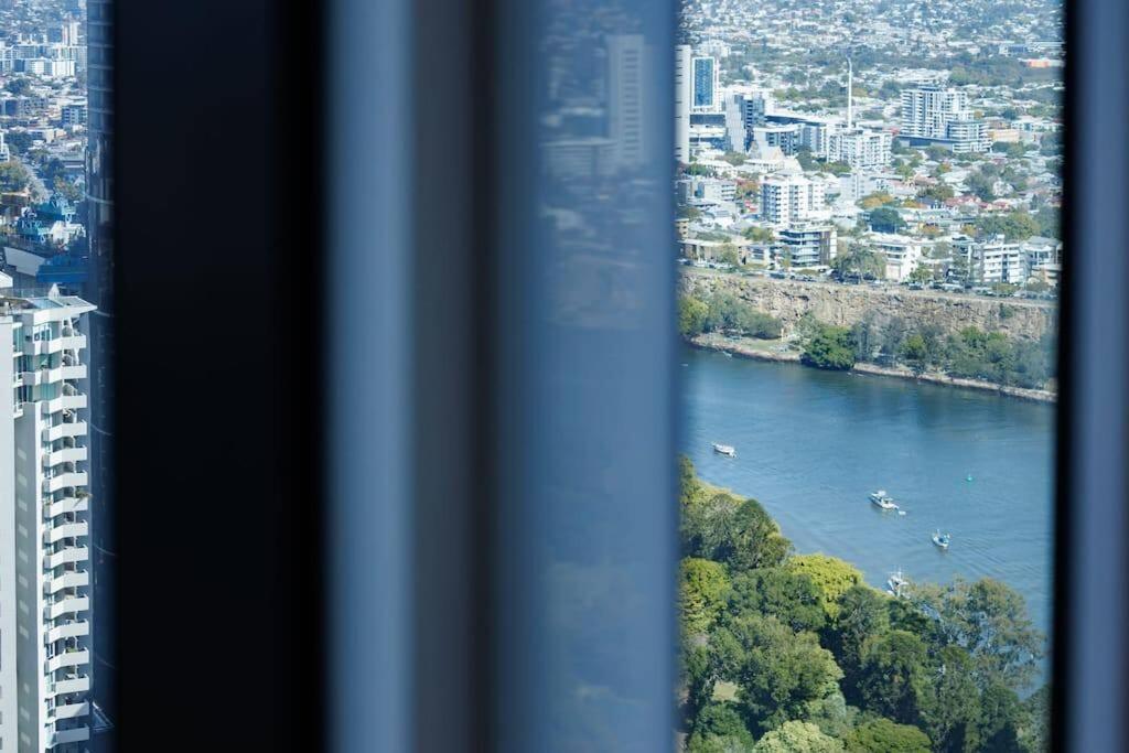 Luxury River Views - Skytower L53#Free Parking