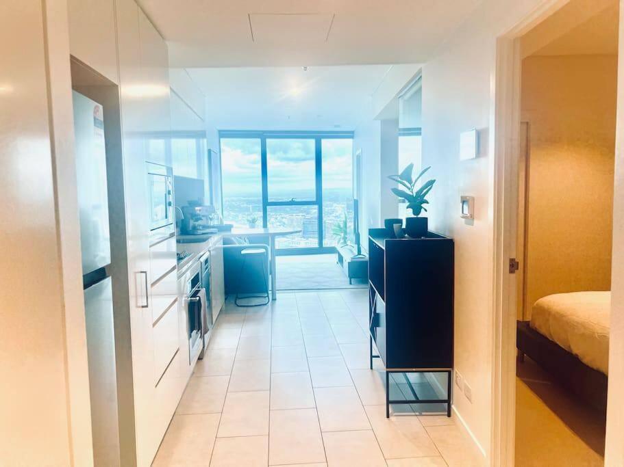 Luxury River Views - Skytower L53#Free Parking