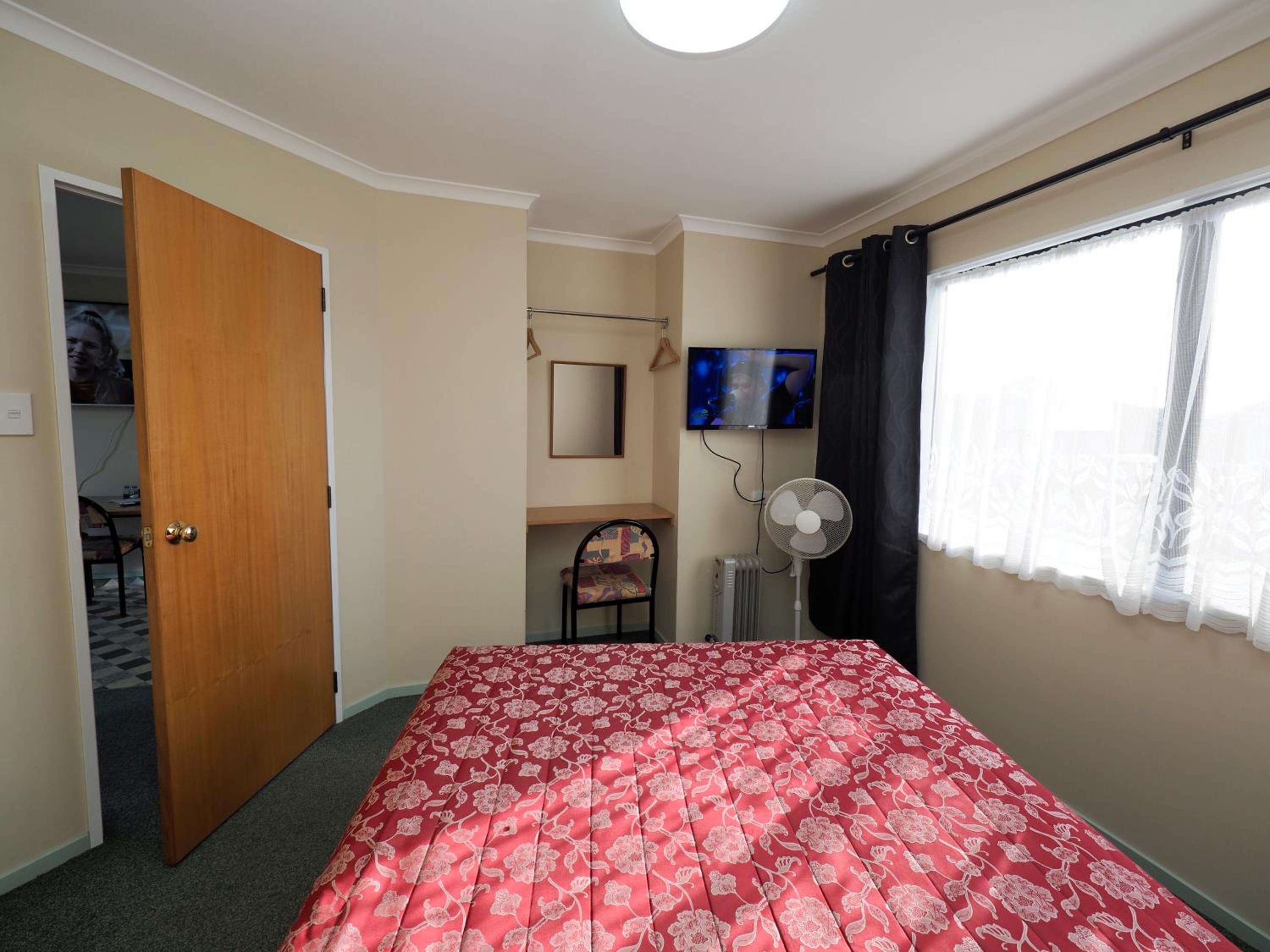 Ulster Lodge Motel