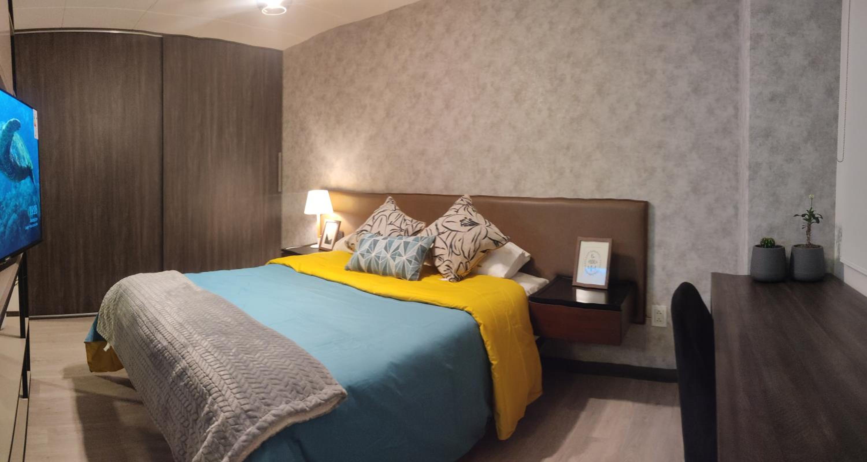 hotel room