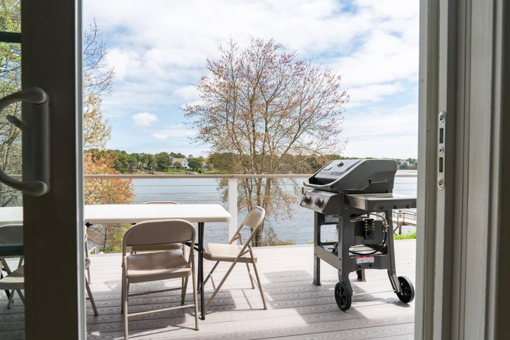 40 - 4BR Lakeview - Lakeside retreat near GJK View view 2