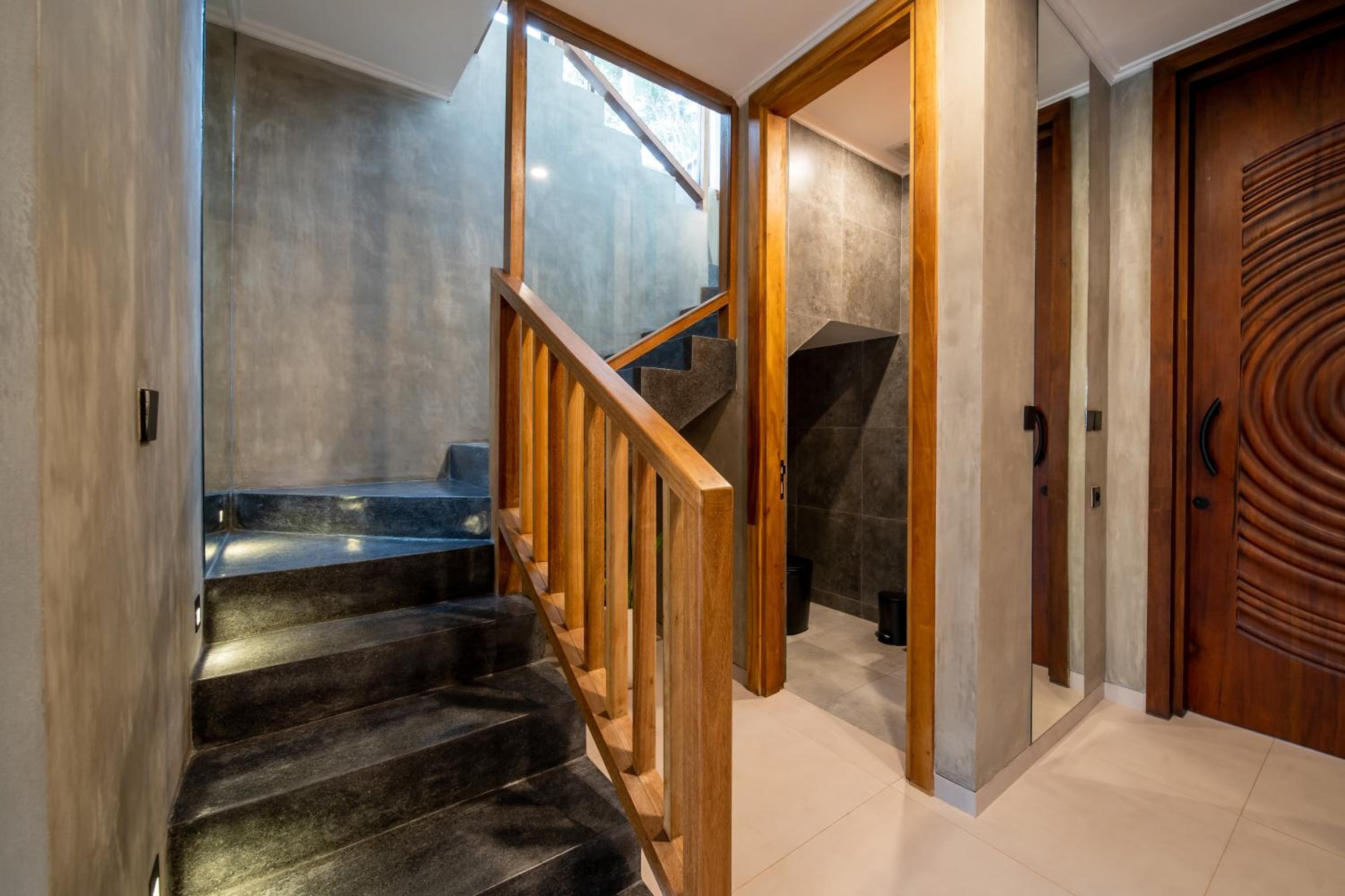 Luxury villa GoldenSun Canggu