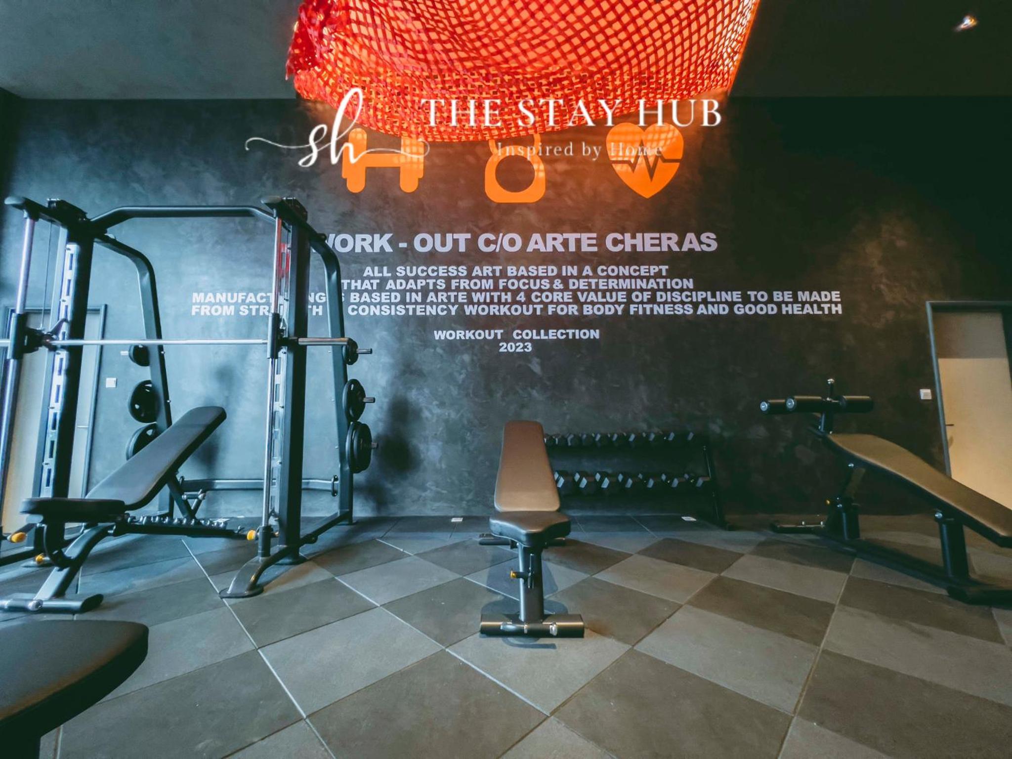 Arte Cheras Luxury Suites - Near TBS & MRT - Easy Access to TRX, Stadium -Bukit Jalil, KLCC- Free 1Parking