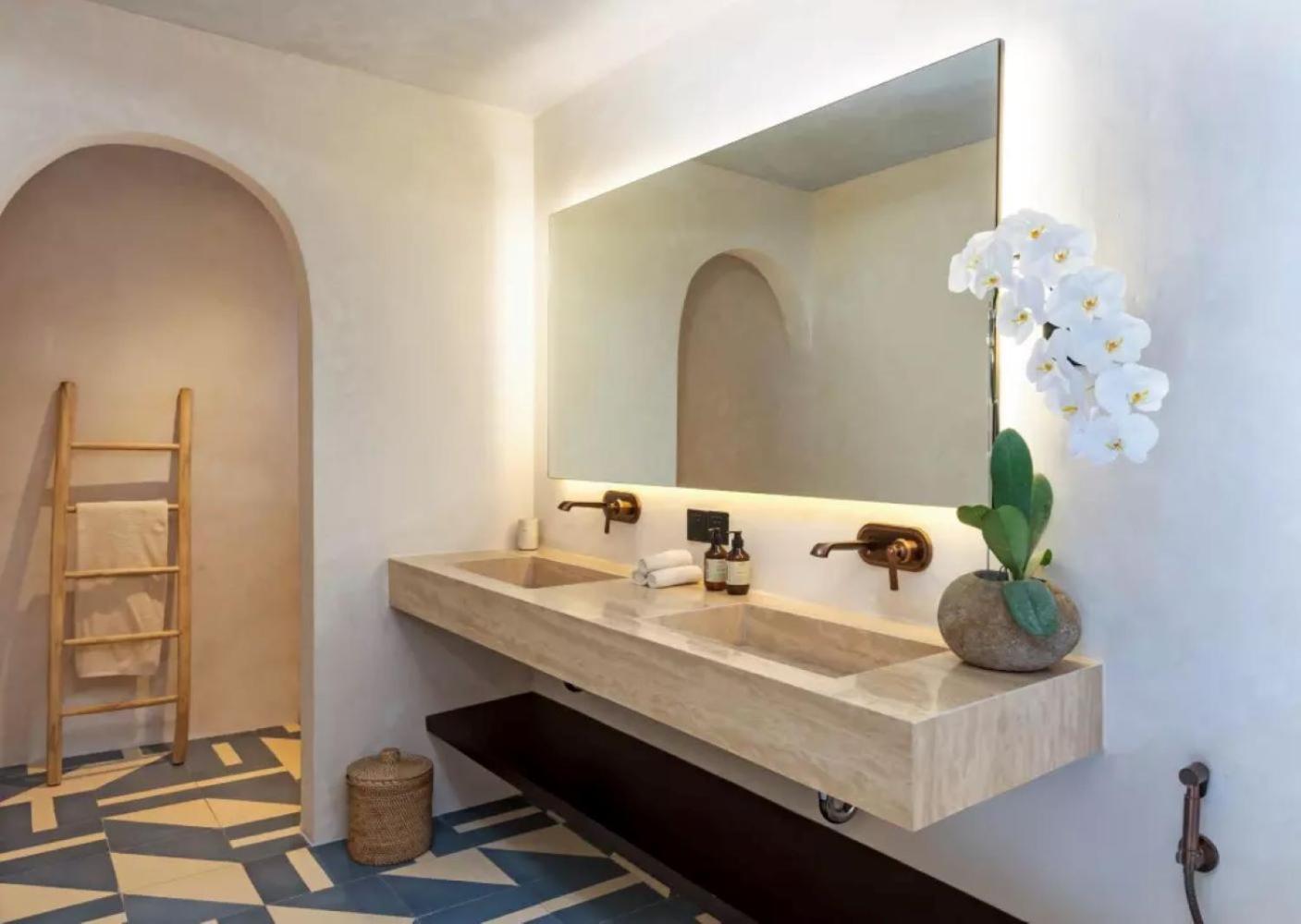 Direct Beach Access Luxury Pool Villa Sleeps up to 8 people view 3