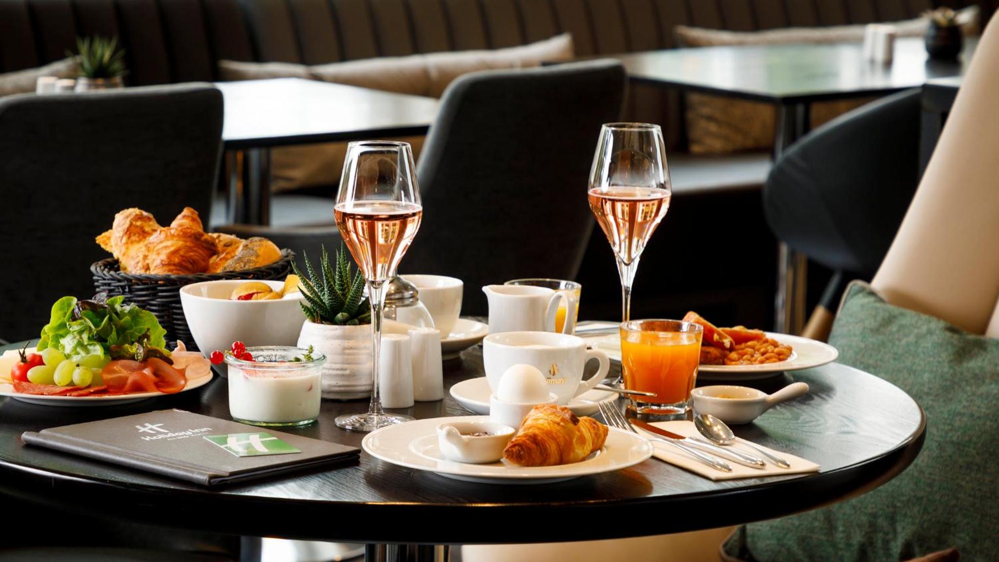 Dresden Vacations - Holiday Inn Dresden - Am Zwinger, an IHG Hotel - Property Image 54