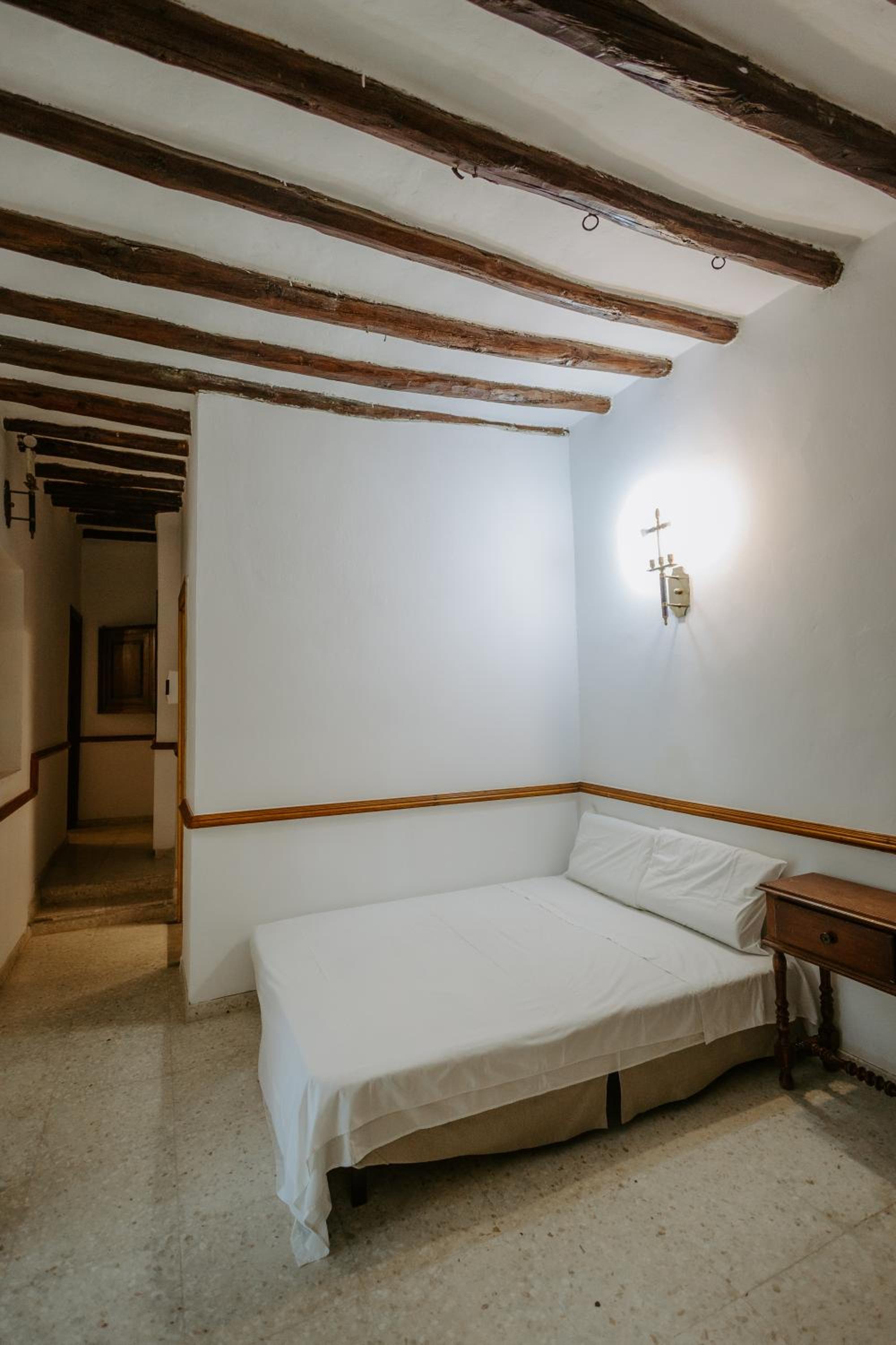 Retreat Kritou Tera