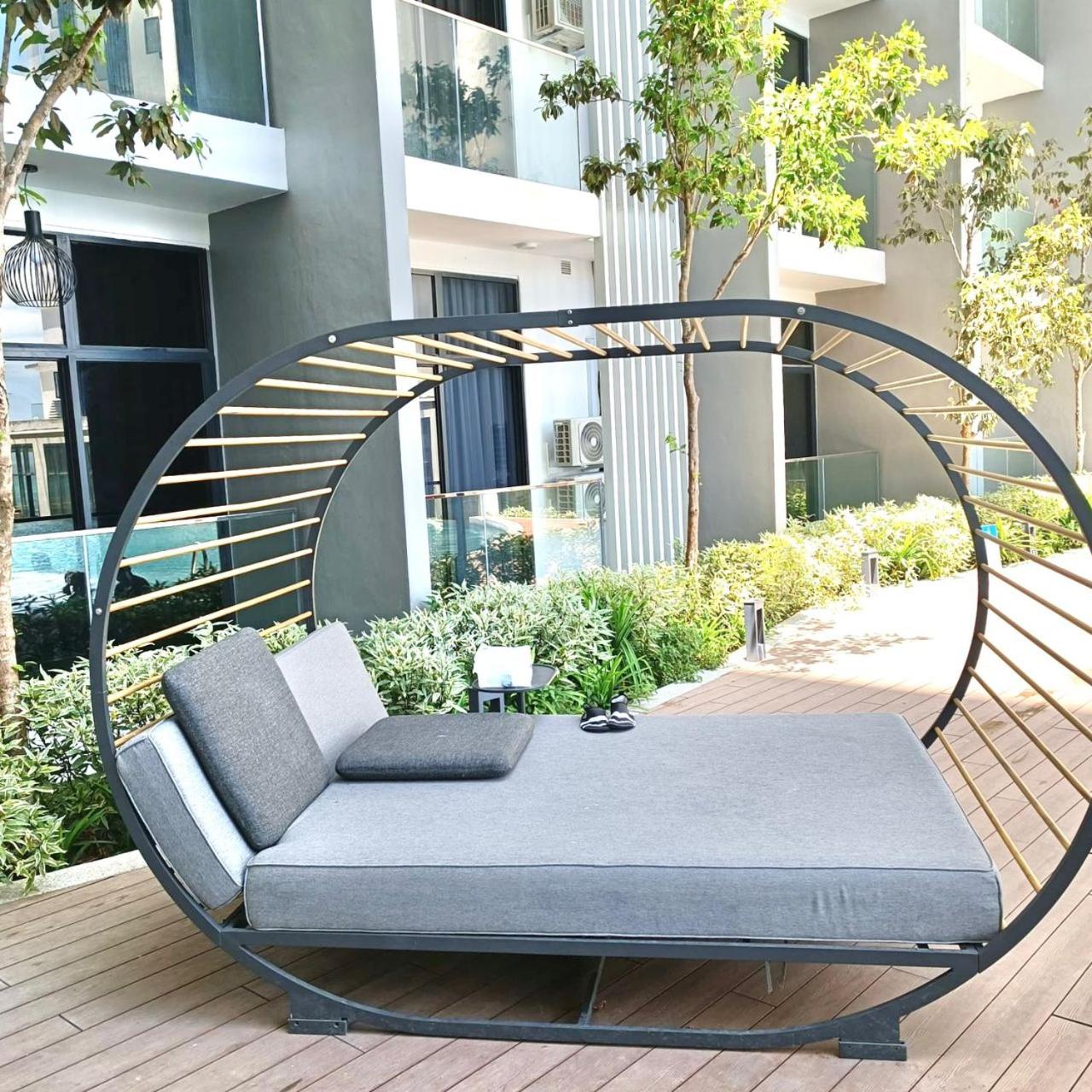 Covesign Suite, The Shore Kota Kinabalu City Centre