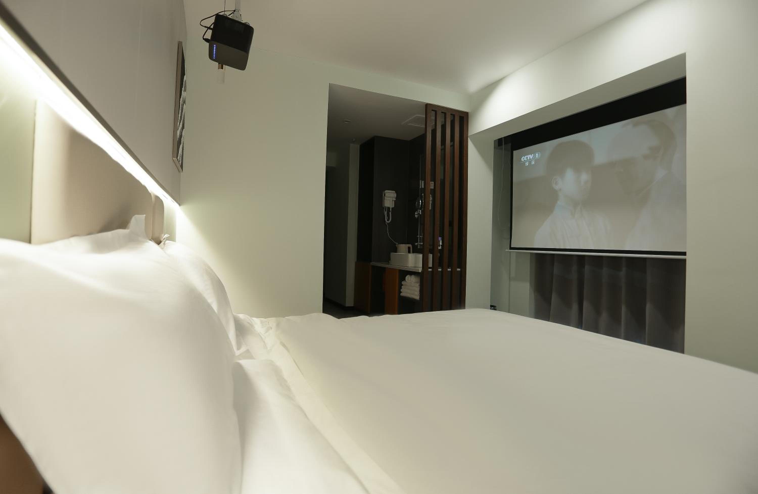云泊青年酒店乌鲁木齐高铁站店 Yunbo Youth Hostel Ürümqi