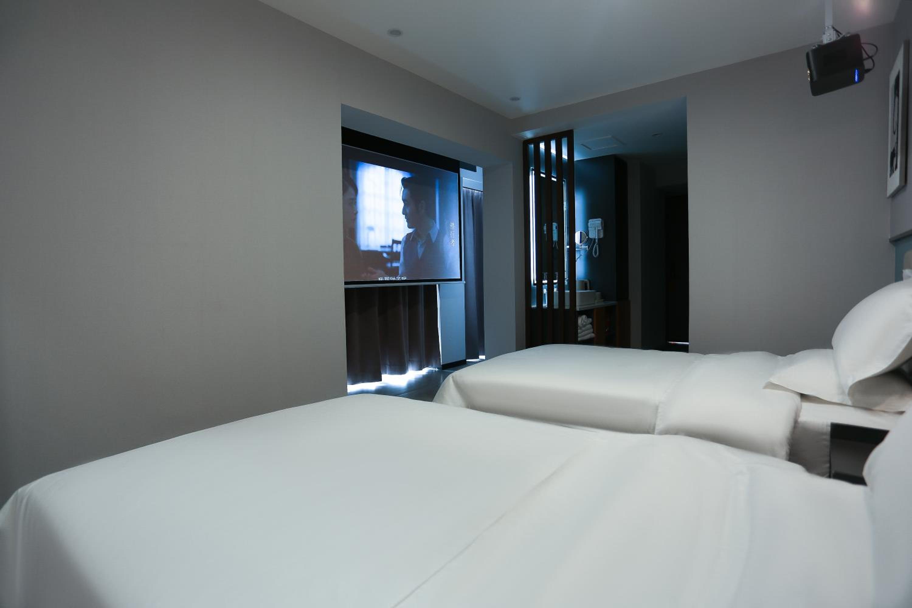 云泊青年酒店乌鲁木齐高铁站店 Yunbo Youth Hostel Ürümqi