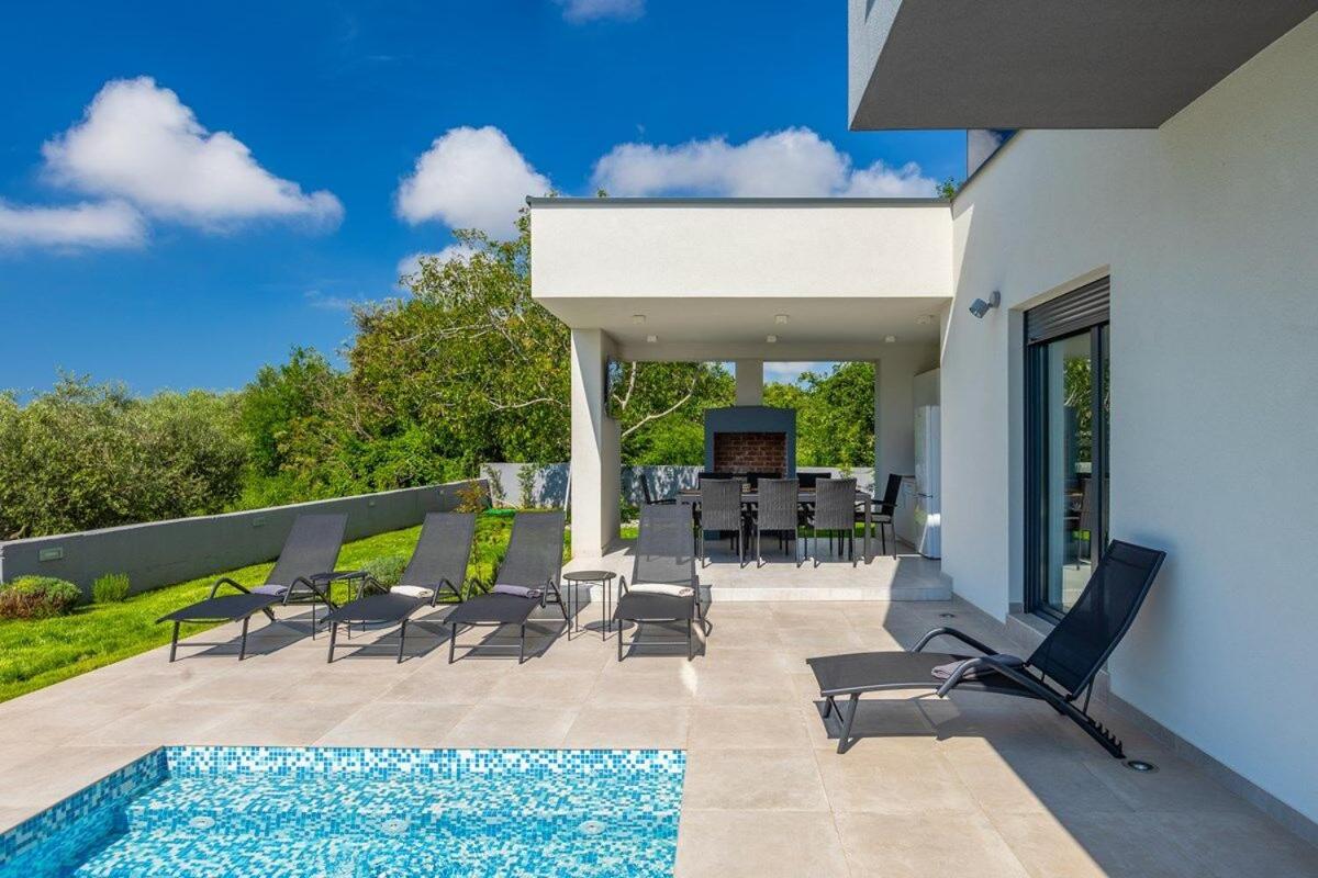 Villa Vivre view 4