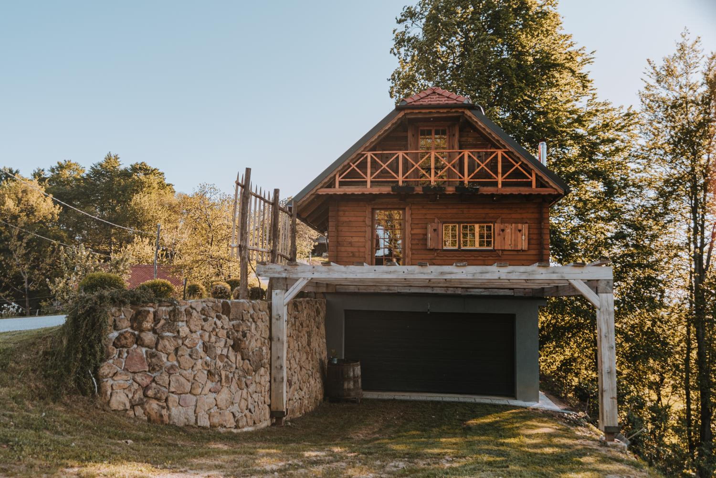 Brunarica Dežno
