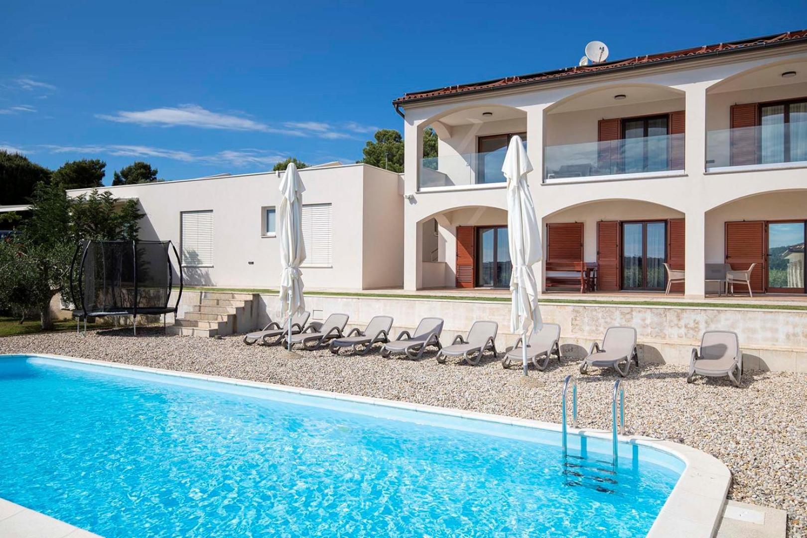 Villa Zuccon view 4