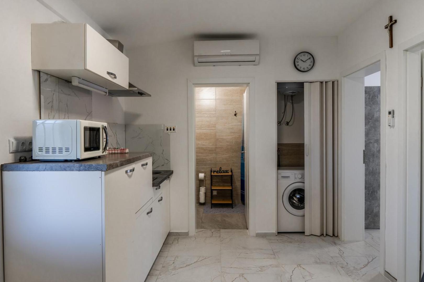Apartments Kristija