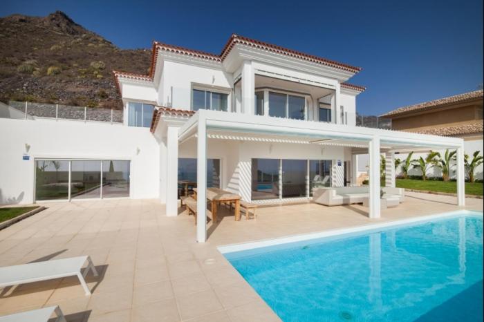Villa Aqualuna